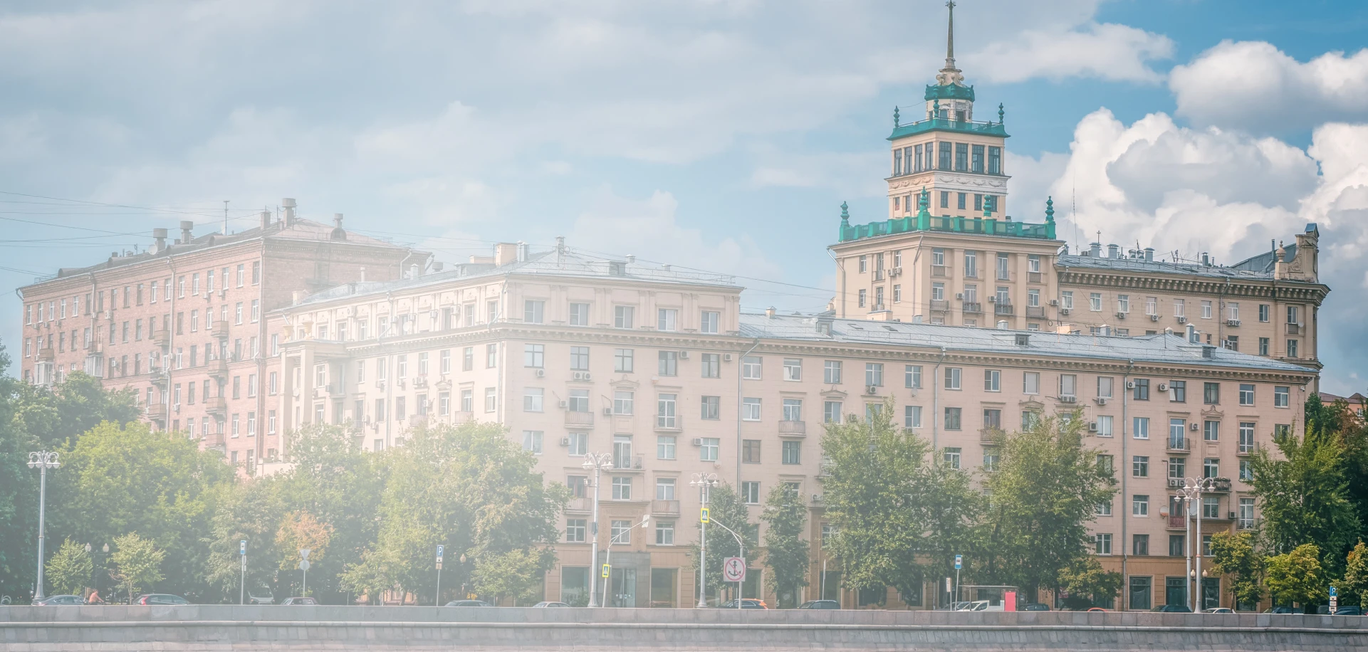 Пластиковые окна в сталинку заказать в Москве с установкой | Окна в сталинский  дом по цене производителя